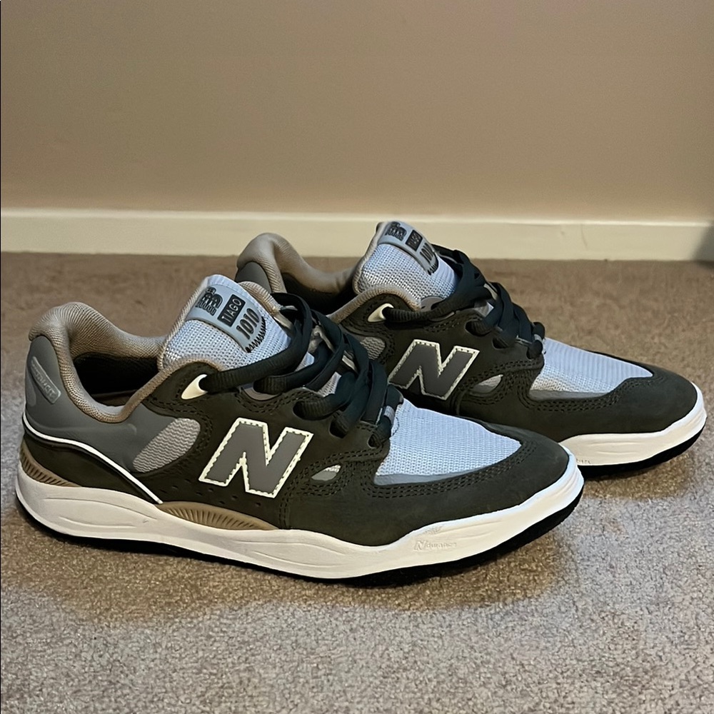 New Balance Tiago 1010 Men's 7 - Green, Gray, Tan